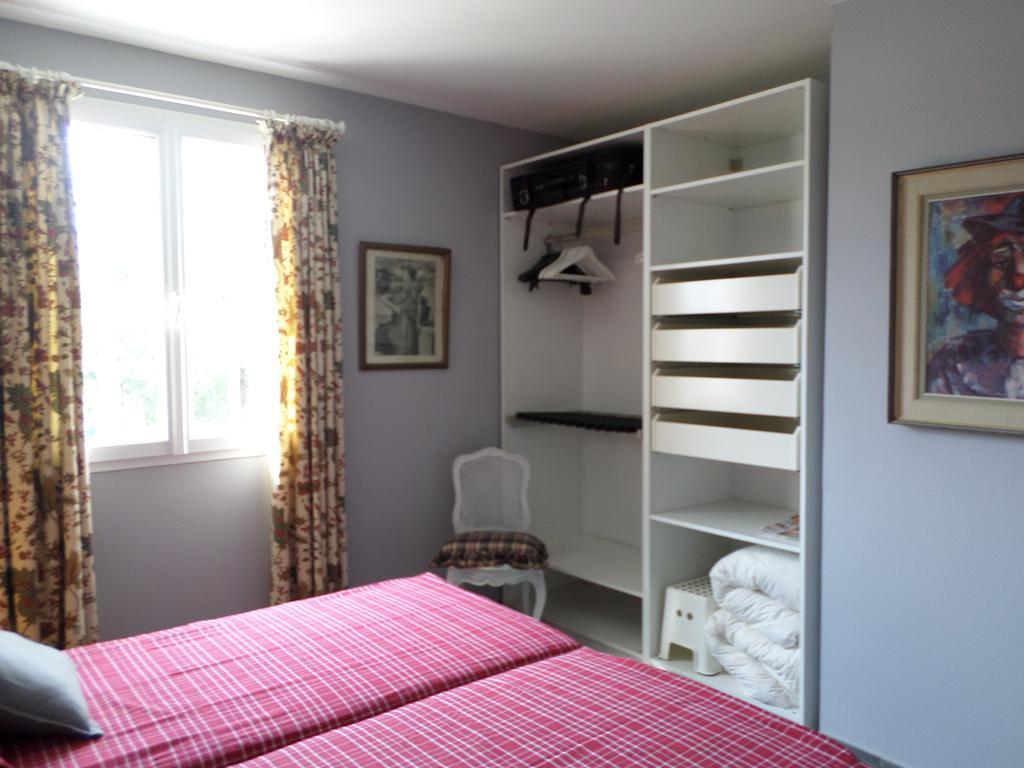 Les Broussous Bed & Breakfast Sauve Bilik gambar