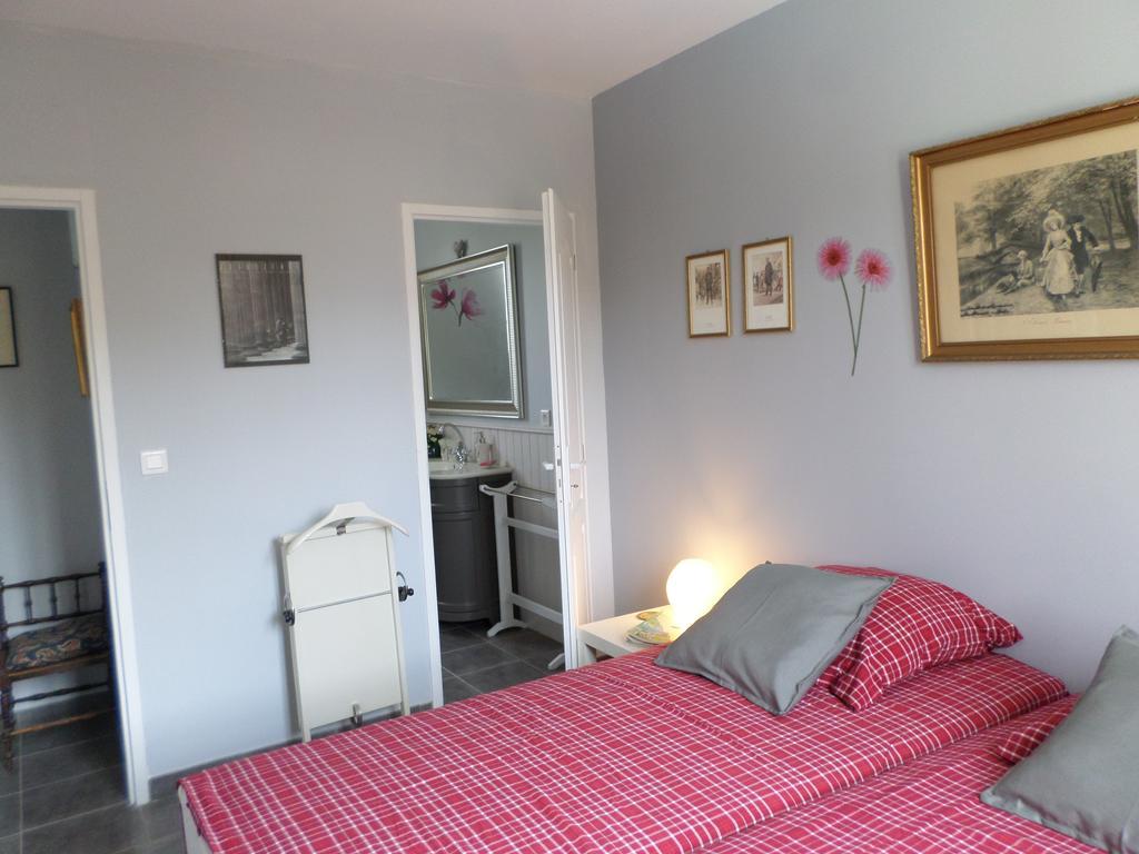 Les Broussous Bed & Breakfast Sauve Bilik gambar