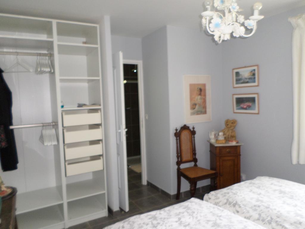 Les Broussous Bed & Breakfast Sauve Bilik gambar